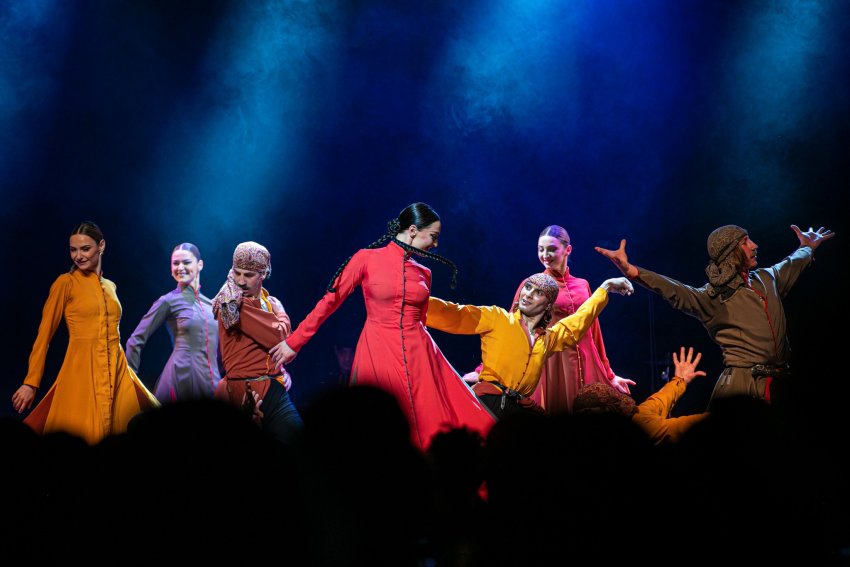 სუხიშვილები კარნეგი ჰოლის სცენაზე — ქართული ცეკვა მსოფლიო კულტურის რუკაზე